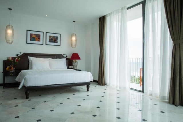 Deluxe Twin Garden View